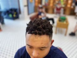 -贝勒爷专业男发
