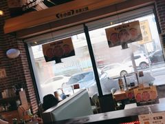 -牛小嫩串串火锅(老国贸总店)