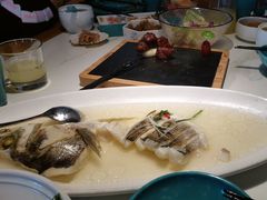 -荷塘秋月·本帮江浙菜(国权路店)