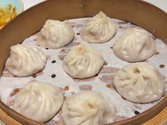 鲜肉小笼-沈大成(南京东路店)