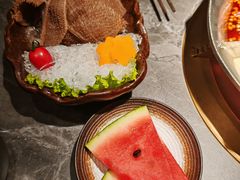 -湊湊火锅·茶憩(杭州湖滨银泰in77店)