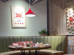 -叶派龙虾•招牌香辣蟹·海鲜(中海国际店)