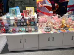 -暴风岛沉浸式体验馆(百联世纪店)