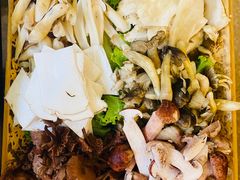 -野菌园·野生菌火锅首创第一家(关兴路总店)