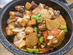 炕锅羊排-老钟家烤羊排·敦伊阁清真餐厅胡羊焖饼