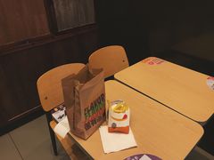 小皇堡-汉堡王(大连柏威年餐厅店)