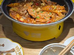 -多嘴超级肉蟹煲(吉林财富购物广场店)