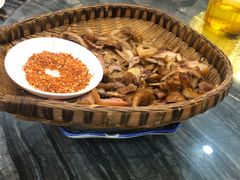 -江湖黑大兔(杨家坪店)