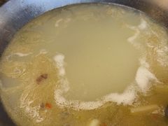 -颜氏双江清水鱼一养身火锅(磁器口店)