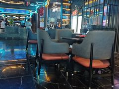 -屋有岛沉浸游戏旗舰店(中山公园店)
