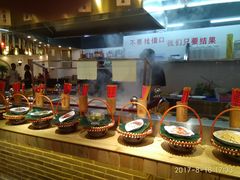 自助取餐区-爷爷的土钵菜(九龙街店)