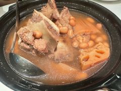 -五稻厨房粤西菜(新闻店)