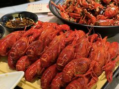 -肥肥虾庄·金牌油焖大虾(杨园滨江时代walk店)