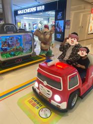 -纽西卡汽车小镇(大悦城店)