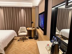 -维也纳酒店(罗湖口岸国贸东门店)