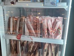 -巴黎贝甜(大宁国际商业广场店)