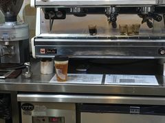 -85度C(生甜甜圈研究工坊·上海局门店)