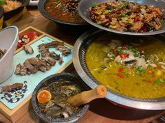 -有红鸡毛店·川菜(建设路店)