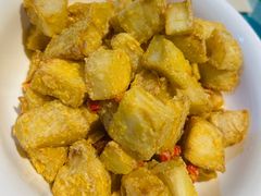 -昱龙大盆牛蛙馆(三兴街总店)