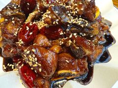 -邱金小炒·30 年盐帮江湖菜(自贡店)