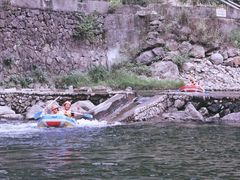 -安吉龙王山峡谷漂流