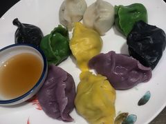 五味海鲜水饺拼盘-东莱馋房(陆家嘴店)
