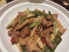 -海派悦庭·海胆烧麦·新融合菜(凯德广场店)