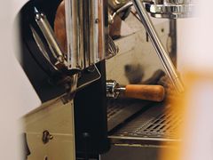 -red donkey coffee