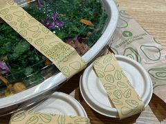 牛肉羽衣甘蓝碗里道-油梨树AVOCADO TREE(望京店)