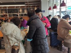 -肯德基(成山路地铁站店)
