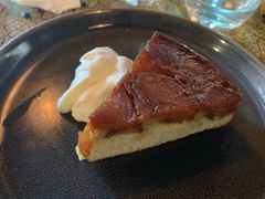反烤苹果挞-羽深肉铺 Steak & Wine