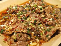 招牌铁板孜然牛肉-肉店炸炸炸·爆汁孜然牛肉
