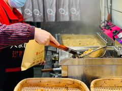 -八一路好吃街(雨田商务大厦店)