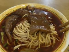 -易毛特色牛肉面(解放碑步行街店)