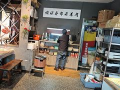 -老街烧烤大排档·地道湖北菜·龙虾馆(汉口火车站店)