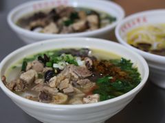 -文山荷鲜居(翠湖店)