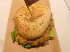 -必胜客(松雷店)