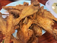 炸偏口鱼-土菜水饺村(宁夏路店)