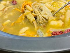 -菌乡缘·野生菌蒸汽鱼火锅(江边夜市店)