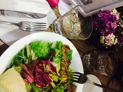 烤牛排色拉-榖屋house of flour(张江首店)