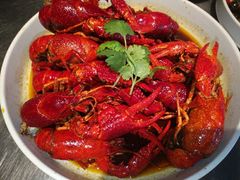 -龙巢盱眙龙虾·牛蛙·烧烤宵夜(八卦岭店)