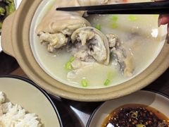 -叁煨蹄花·下饭盐帮菜(人民广场店)