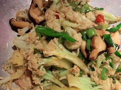 干锅丽水香菇花菜-探花·意境江南菜·唐伯虎文化体验店·松鼠桂鱼(观前店)
