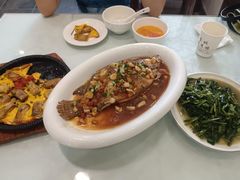 -环秀楼(黄山呈坎店)