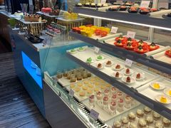自助取餐区-威珀斯酒店·珀萃美食餐厅 | 海鲜刺身·现烤生蚝·特色烤肉