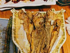 炸小黄鱼-小俩口烧烤东北菜(双井店)