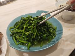 -梅龙镇酒家(南京西路总店)