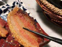 烤脆皮（土）猪肉-中8楼风尚云南菜(颐堤港店)