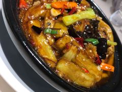 -老码头黑皮肘子锅包肉熏酱水饺(文政街店)