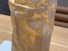 -麦当劳(深圳北站B2检票口楼上)